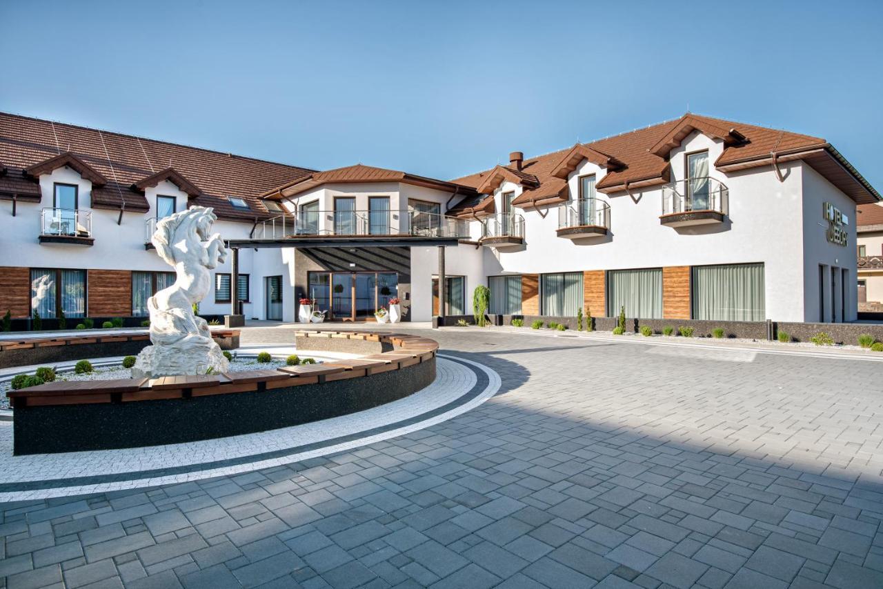 Hotel Sebory Przasnysz Extérieur photo
