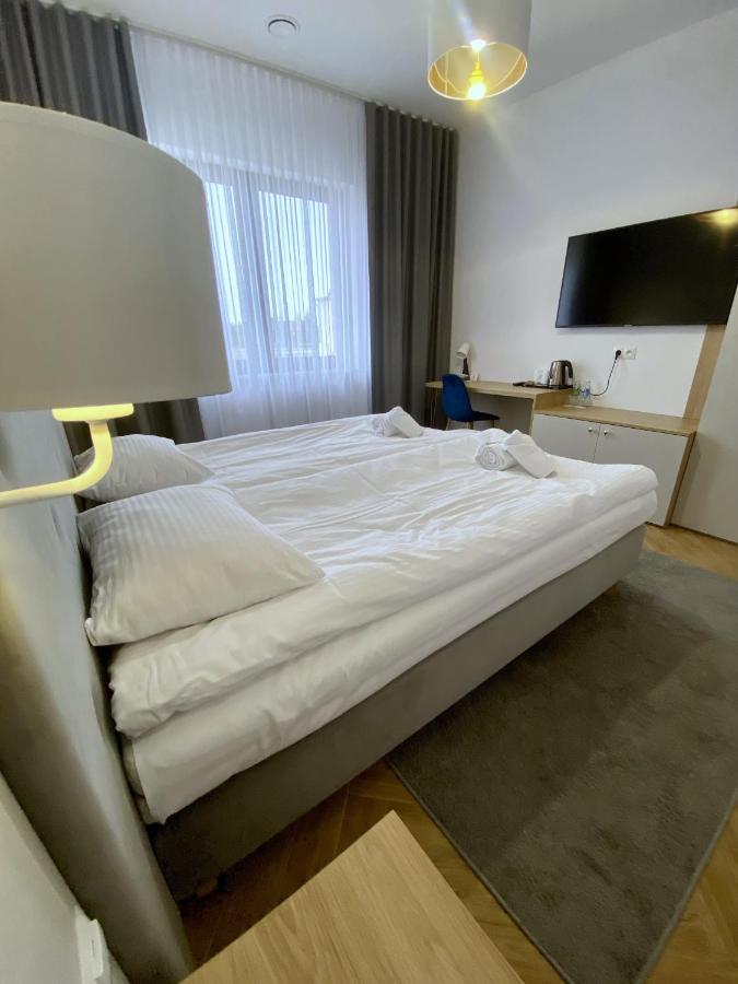 Hotel Sebory Przasnysz Extérieur photo